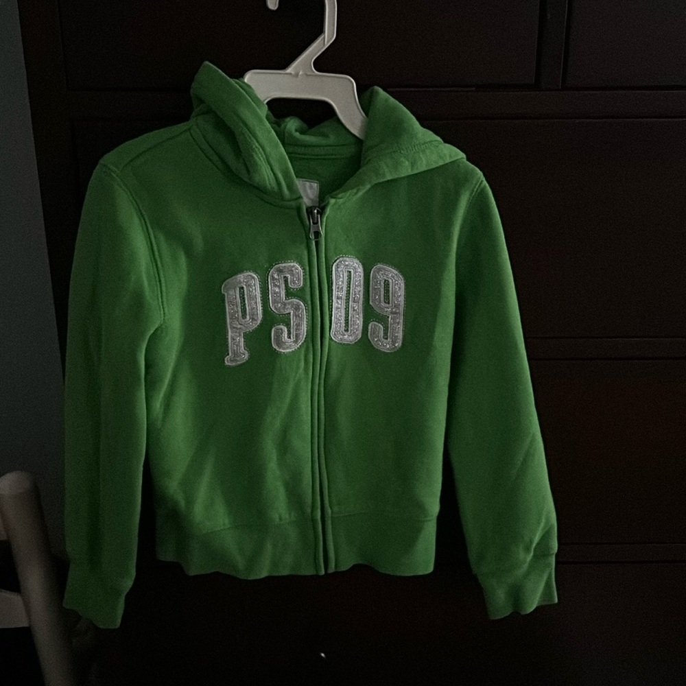 Aeropostale kids size 5 fleece hoodie. EUC
